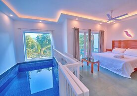 Ice Cliff Munnar by VOYE HOMES