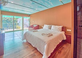 Ice Cliff Munnar by VOYE HOMES