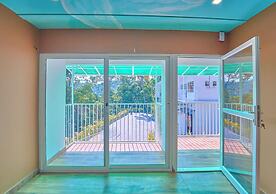 Ice Cliff Munnar by VOYE HOMES