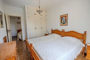 Casa das Pedras by Umbral