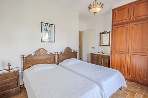 Casa das Pedras by Umbral