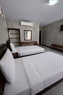 Na Ville Resort