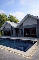 Na Ville Resort