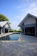 Na Ville Resort