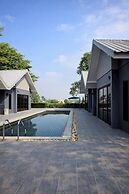 Na Ville Resort