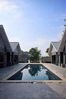 Na Ville Resort