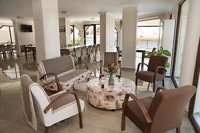 Yasemin Hotel