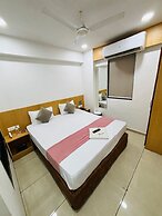 Hotel Singh Empire