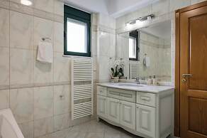 Lithea Estate Collection