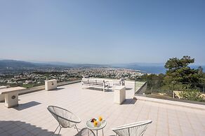 Lithea Estate Collection