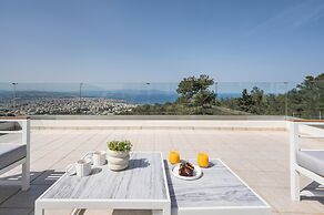 Lithea Estate Collection
