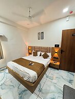 Hotel CTM Lake