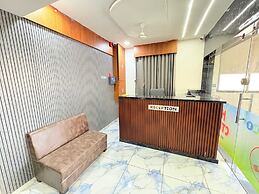 Hotel CTM Lake