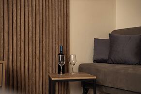 Aggire Summer Suites