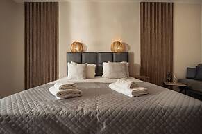 Aggire Summer Suites