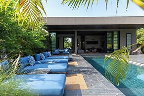 White Lotus Estate Samui
