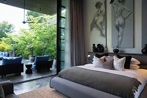 White Lotus Estate Samui