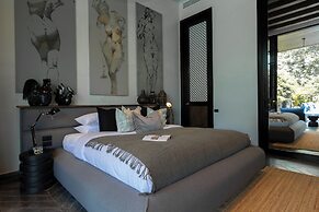 White Lotus Estate Samui