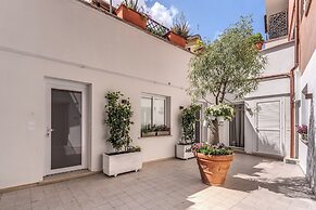 LF Borgo Trastevere