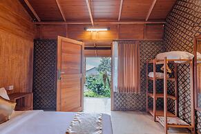Kampung Bingo Glamping & Resto