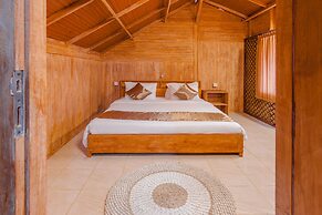 Kampung Bingo Glamping & Resto