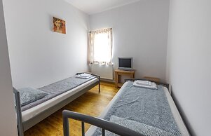 Route 68 Gurasada Park Hostel