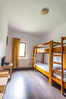 Route 68 Gurasada Park Hostel