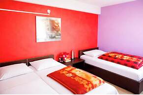 Mountain View Hotel The Shrigangalok