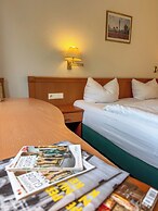 Hotel-Restaurant Dechbettener Hof