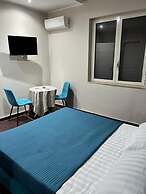 Hotel Iris