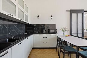 AS HOME Rynek 264