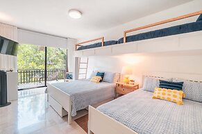 Portillo Residences 2BR Apartment Pool and Beach