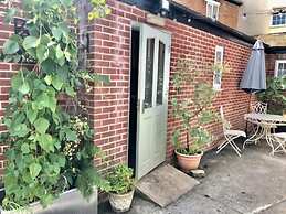 The Ilchester Arms Hotel