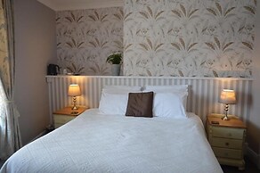 The Ilchester Arms Hotel