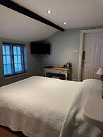 The Ilchester Arms Hotel