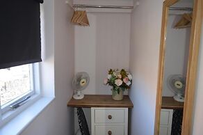The Ilchester Arms Hotel
