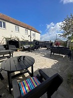 The Ilchester Arms Hotel