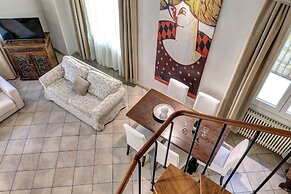 Taddeo Apartment by Mamo Florence