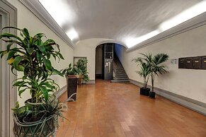 Taddeo Apartment by Mamo Florence