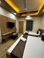 Royal suites Dargah Bazar