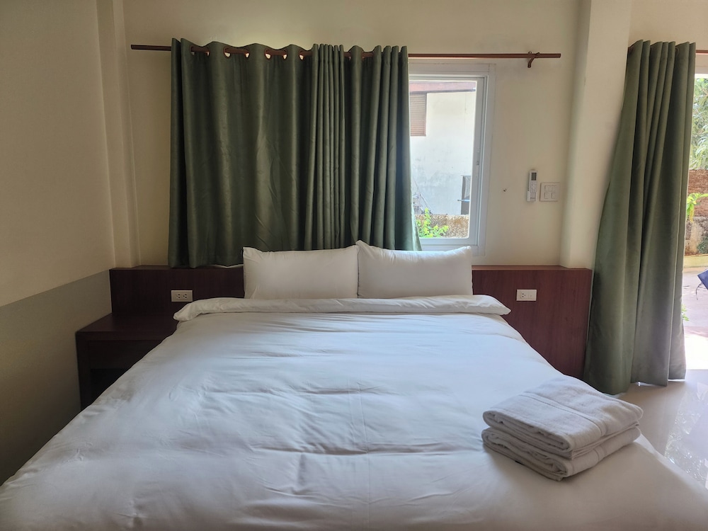 Wind Hill Resort Ranong
