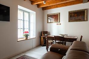 Varenna Apartments by Wonderful Italy