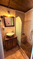 DARA KONAĞI