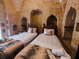 DARA KONAĞI