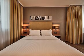 Radisson Blu Hotel, Bonn (T)