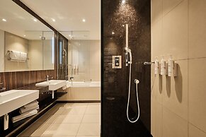 Radisson Blu Hotel, Bonn (T)