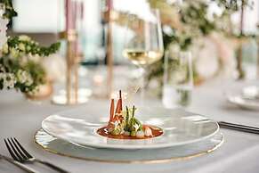 Radisson Blu Hotel, Bonn (T)