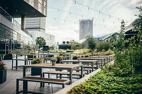 Radisson Blu Hotel, Bonn (T)