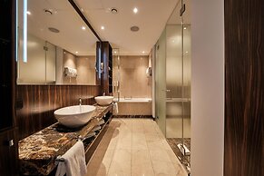 Radisson Blu Hotel, Bonn (T)
