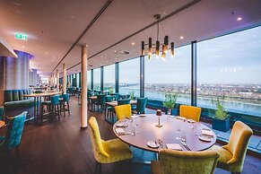 Radisson Blu Hotel, Bonn (T)